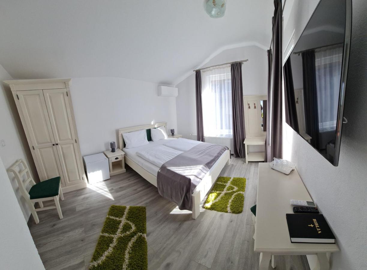 Palas Boutique Sighişoara Rom bilde