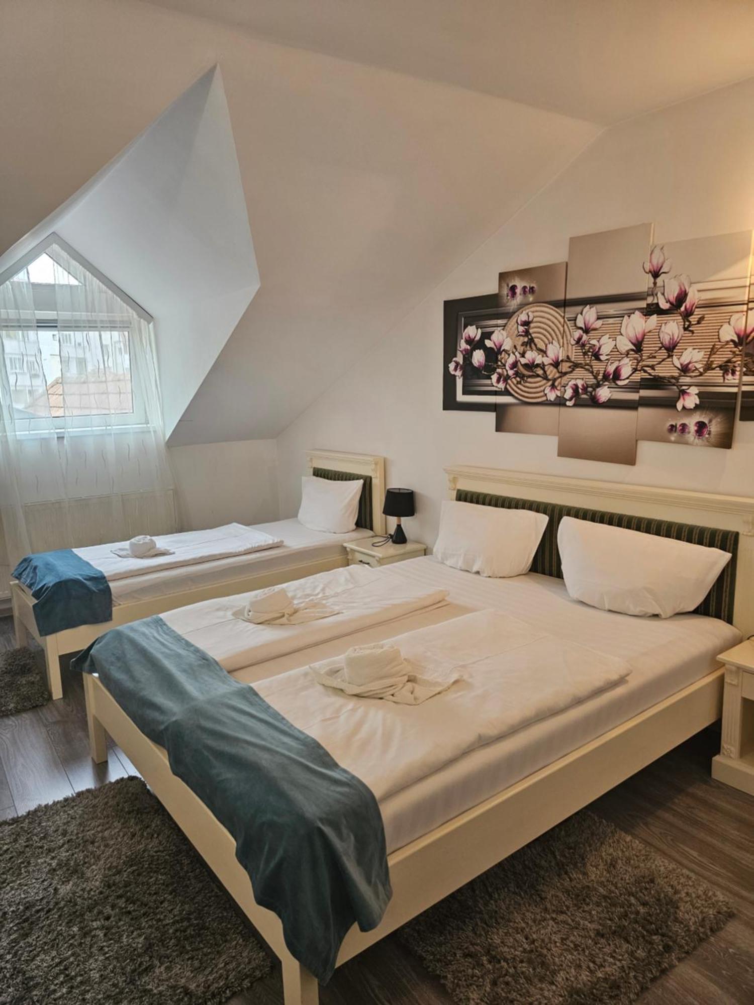 Palas Boutique Sighişoara Rom bilde